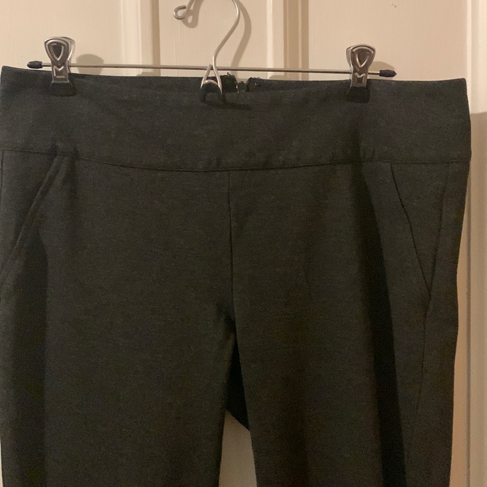 Cabi Womens Gray Mid Rise Boot‎ Cut Back Zip Pants Size  8 Style 542R